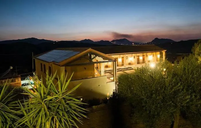 Lantgård Agriturismo Case Varisco Villa Ventimiglia di Sicilia Italien